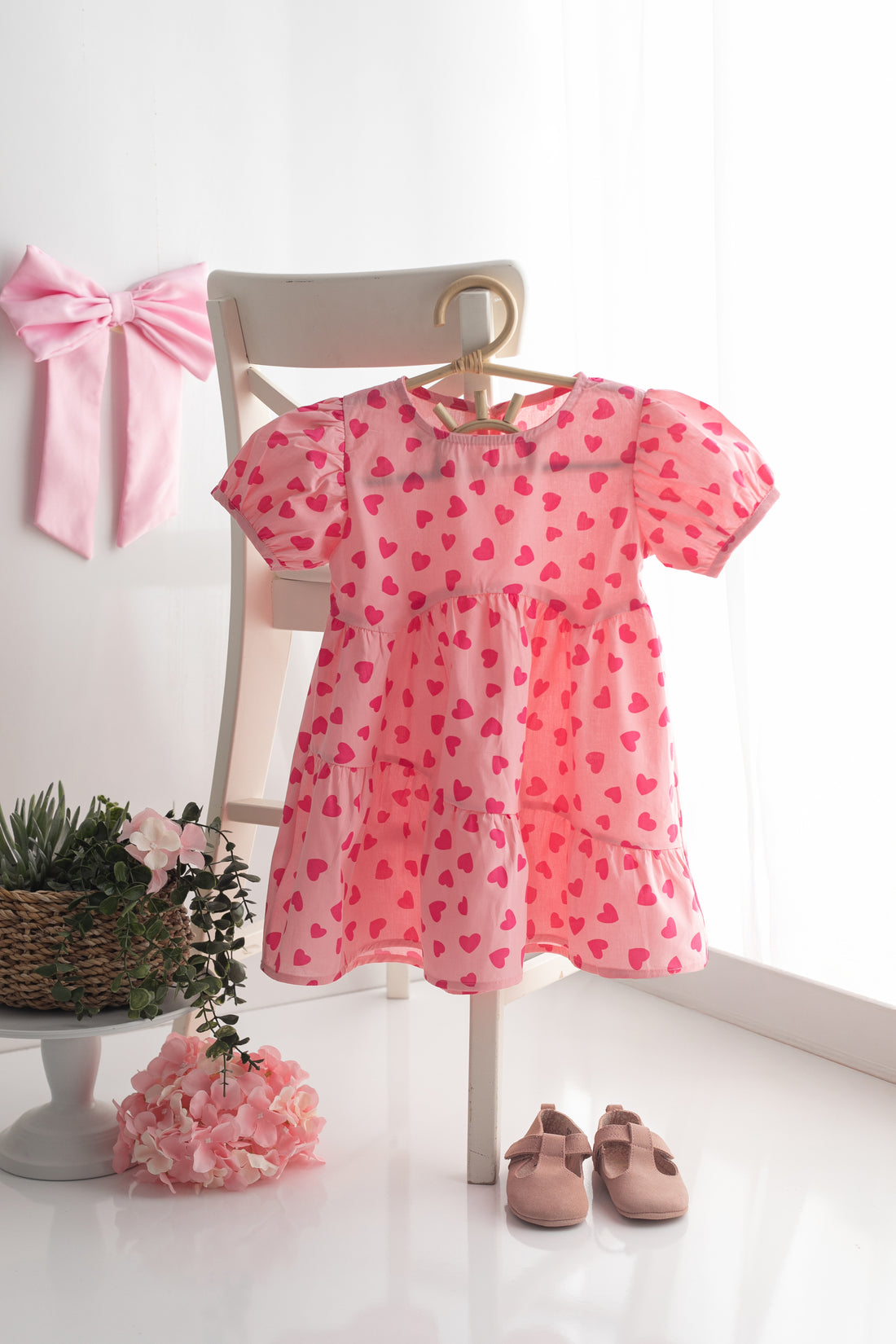 Pembe Kalp Desenli Balon Kol Elbise