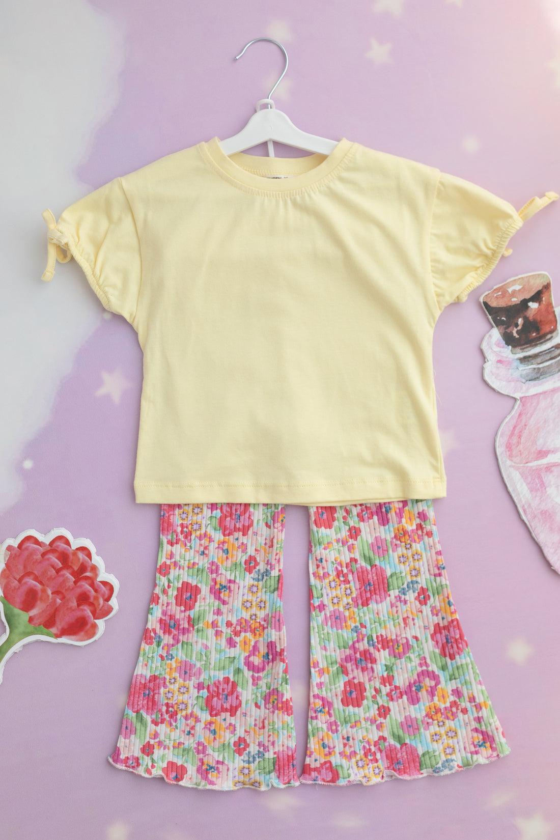 Sari Tisortlu Cicekli Tayt Takim