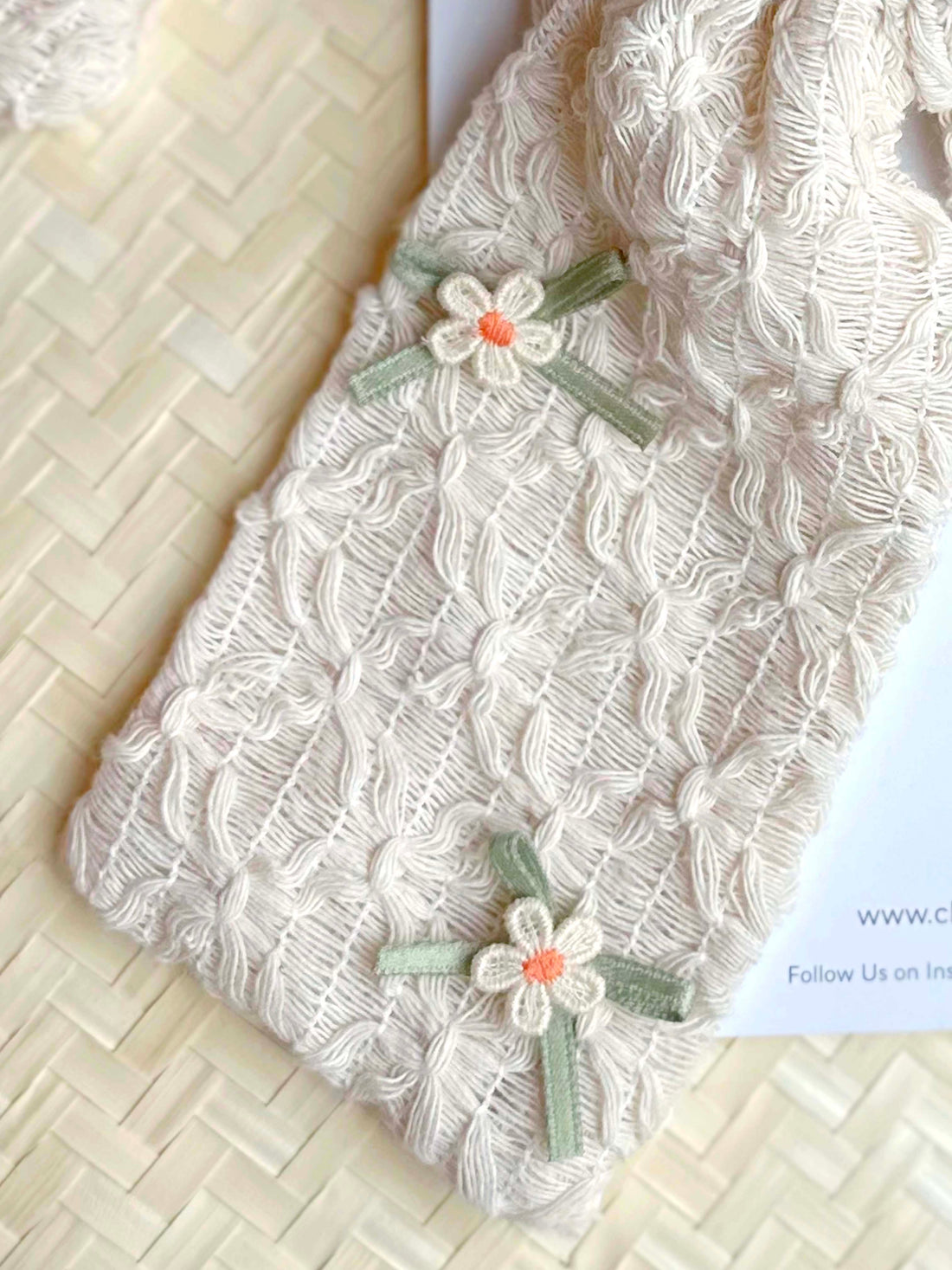 Mini Papatya Kurdele Nakışlı Ekru İşlemeli Pamuk Balerin Otomatik Fiyonk Klips