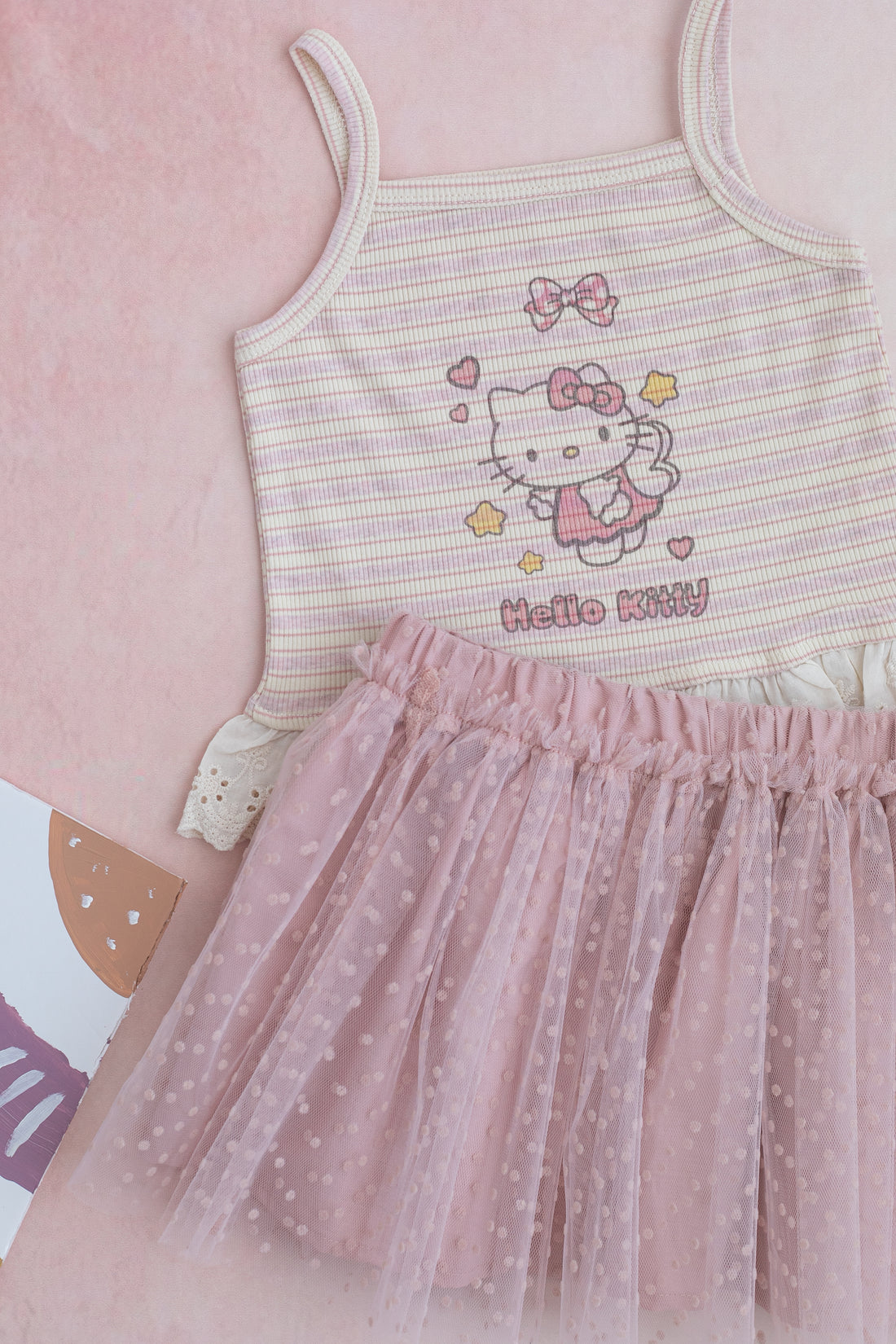 Daisy Motif Scallop Collar Linen Dress