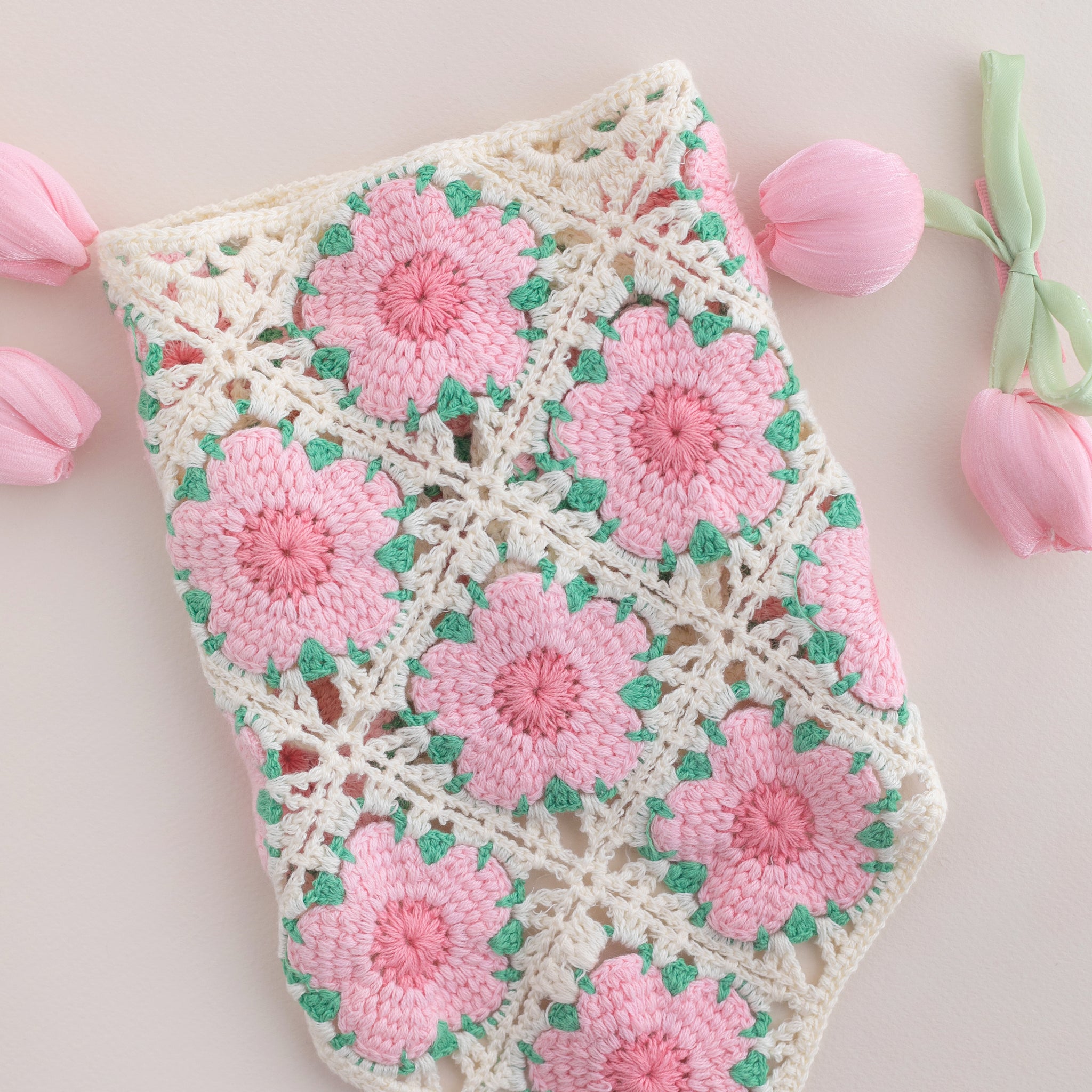 Pastel Pudra Çiçek Figurlu Crochet Bandana