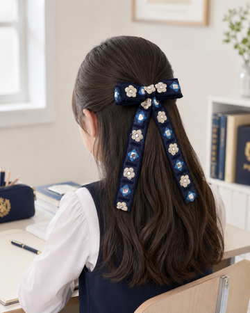 Lacivert Ayna Detaylı Nakışlı  Şerit Fiyonk Otomatik Klips