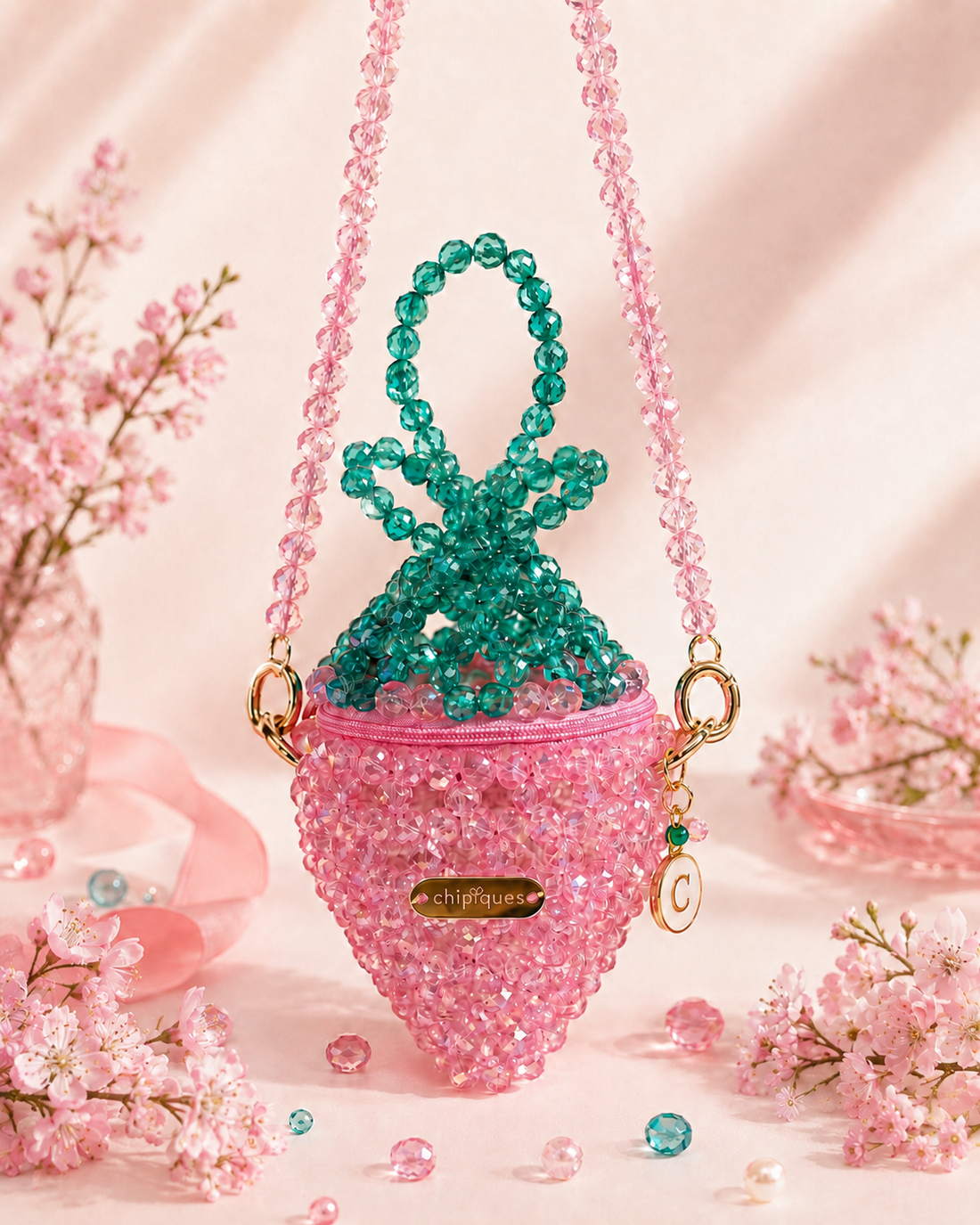 Pembe Çilek Formlu Kristal Boncuk Çocuk Çantası