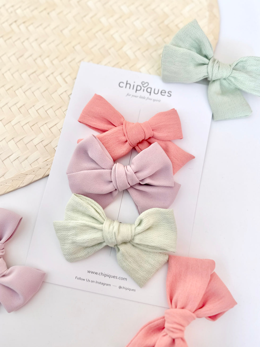 Set of 4 Gradient Plexiglass Butterfly Clip Buckle