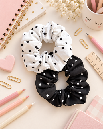 2'li Siyah ve Beyaz Puantiyeli Scrunchie Lastik Toka Seti